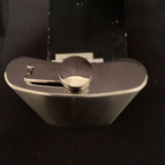 NWOT Top Shelf 12oz Stainless Steel Flask - Picture 14 of 16